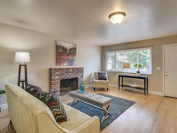 3rd image of 1557 Shay Drive