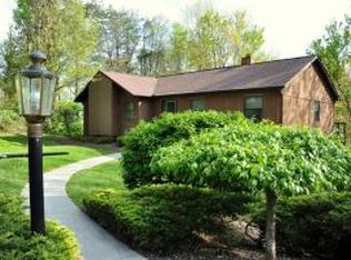 120 Mackle Ln, Lewisburg, WV