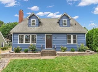 1827 Franklin St, Cedar Falls, IA 50613