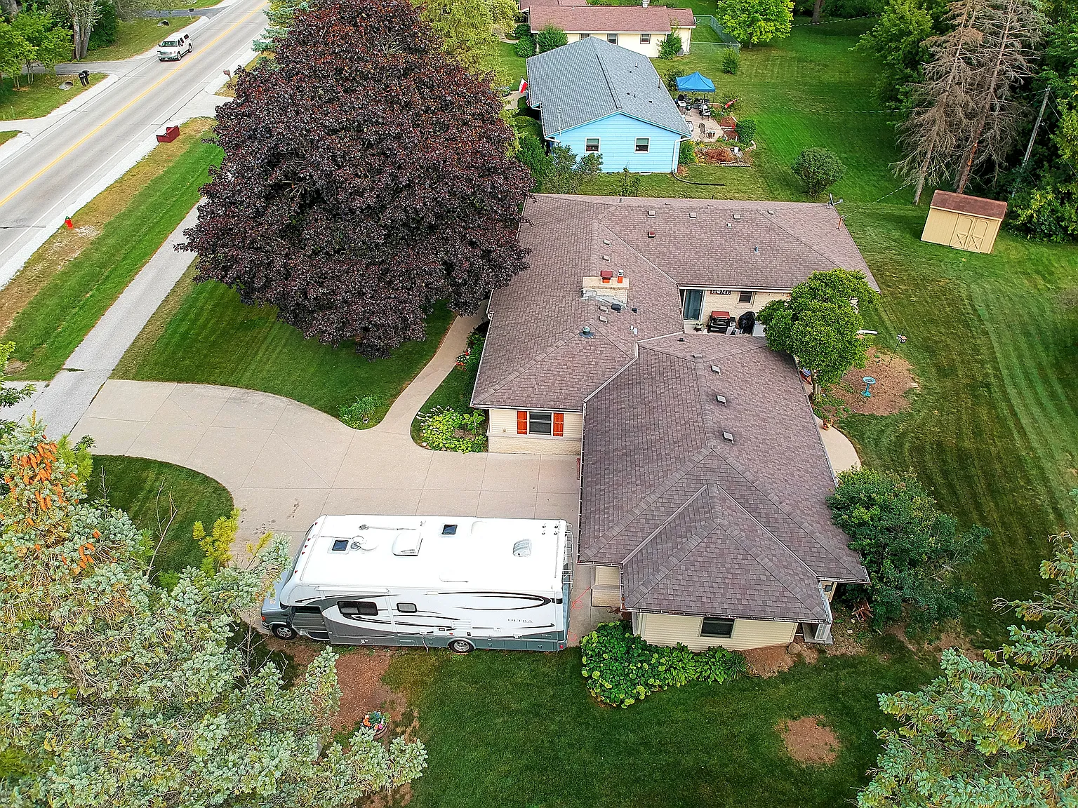 3 bed, 2.5 bath, 1700 sqft, $4,995 — Photo 4