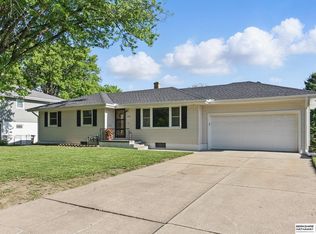 4314 Oak St, Omaha, NE 68105