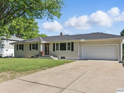 4314 Oak St, Omaha, NE, 68105
