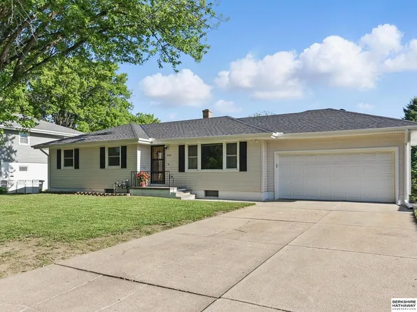 4314 Oak St, Omaha, NE 68105