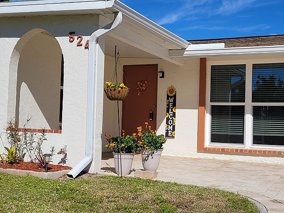 2nd image of 524 Casas Bonitas Dr
