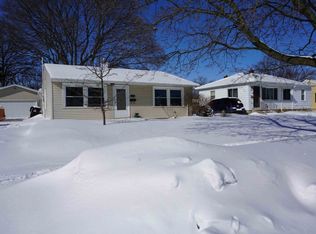 3438 3rd Ave, Racine, WI 53402