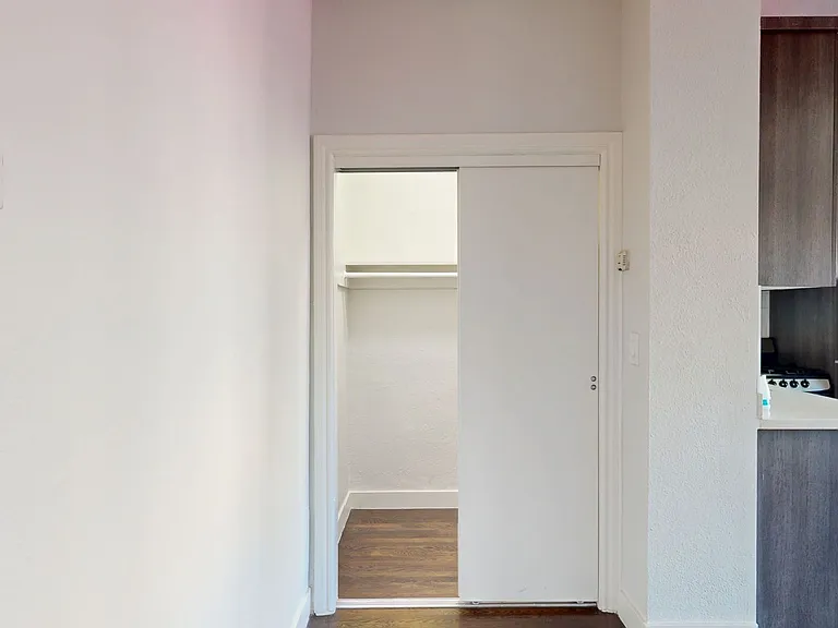 509 Sycamore St — Photo 14