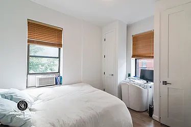 Rented by Coldwell Banker Warburg