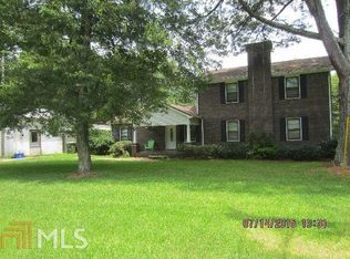 724 Burns Rd, Carrollton, GA 30117