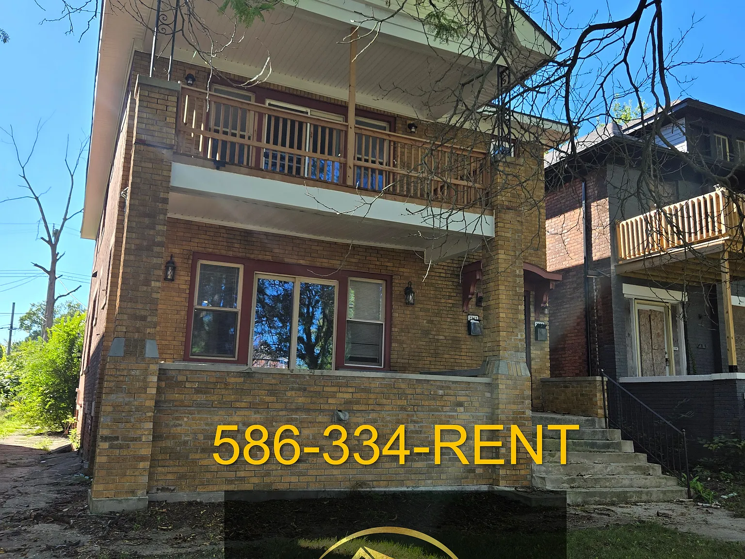 2253 Gladstone St — Photo 1