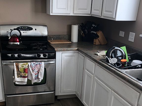 4th image of 1314 Cottonwood Dr