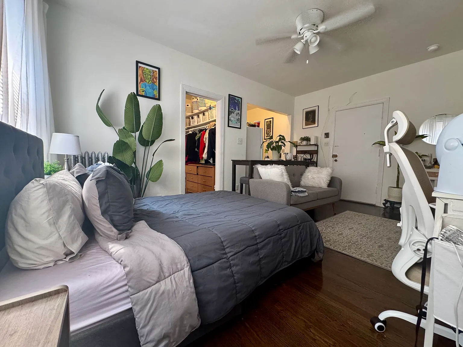 4350 N Ashland Ave — Photo 4