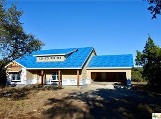 1091 Ewing Ct, Canyon Lake, TX 78133