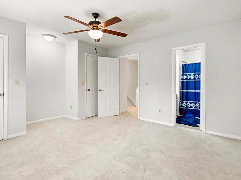 1161 Shadow Lake Cir #E — Photo 18