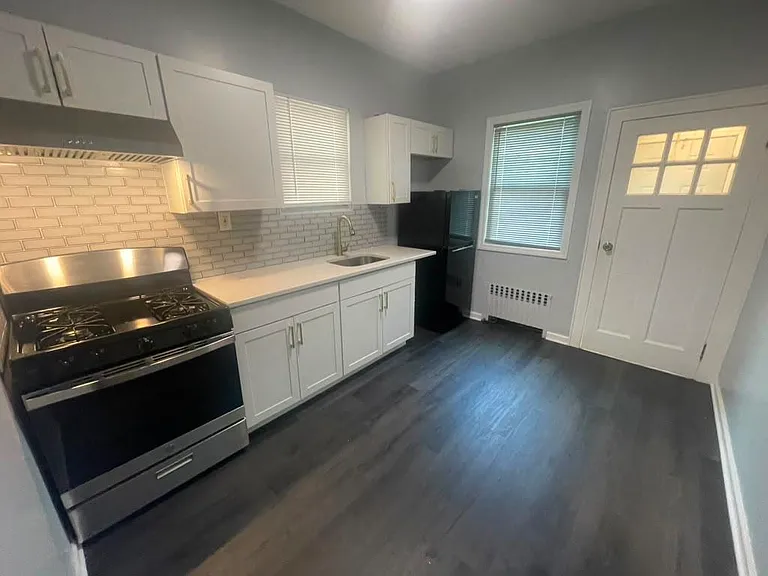 191 Tonnelle Ave #1 — Photo 5