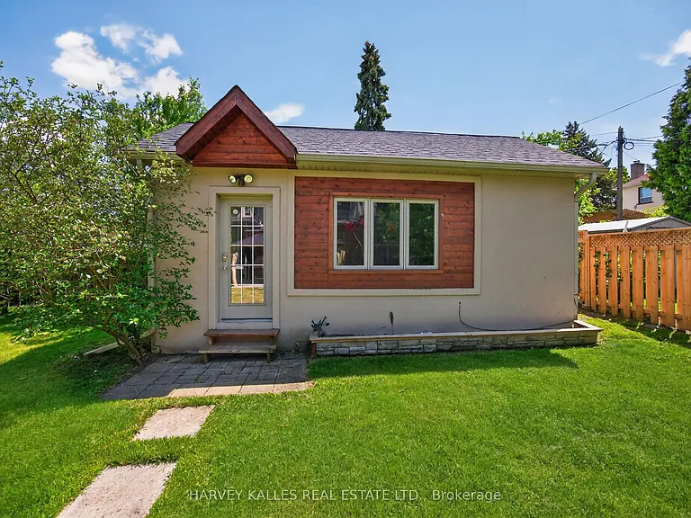 17 Lockheed Blvd — Photo 43