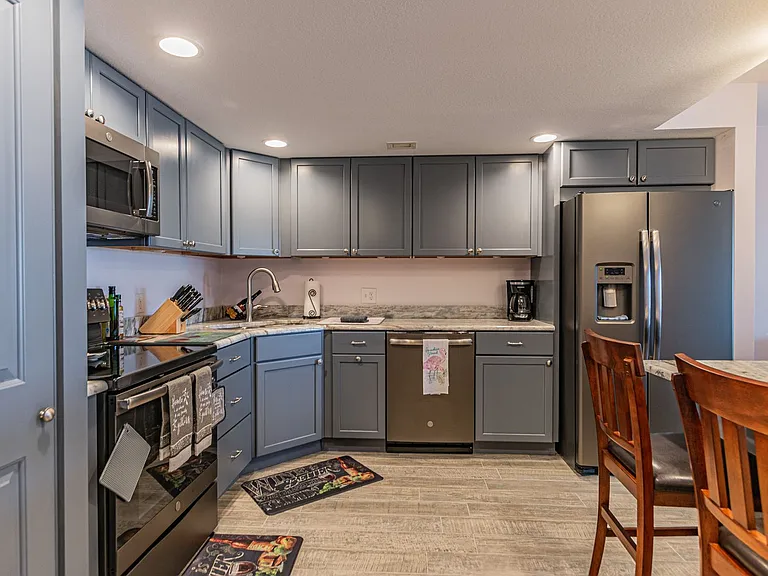 800 S Gulfview Blvd #203 — Photo 2