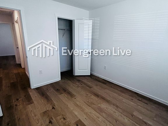 4th image of 62 Mapleview Dr