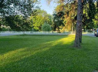 9380 River Rd, Algonac, MI 48001