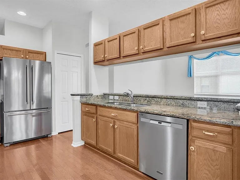 1510 Morning Rose Pl — Photo 15