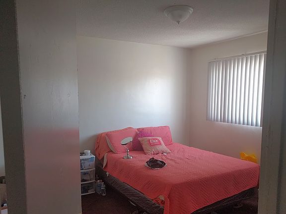 5th image of 225 W Imperial Hwy #1-4