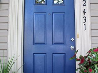 12431 Selkirk Cir, Bristow, VA 20136