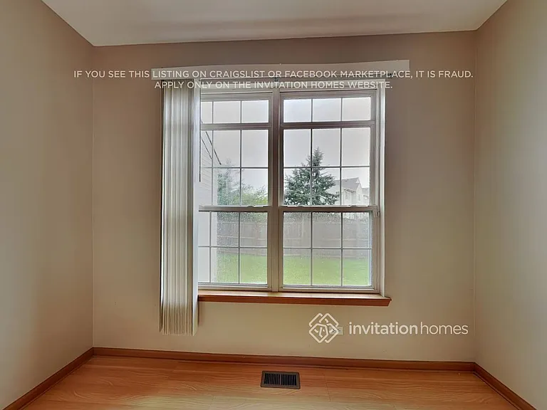 10880 Grand Canyon Ave — Photo 15
