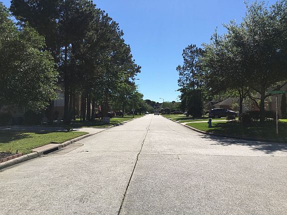 5th image of 8115 Sports Haven Dr