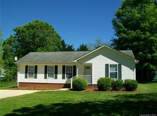 930 Johnson St, Clover, SC 29710