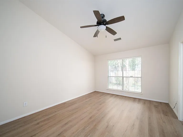 18 Painted Canyon Pl — Photo 12