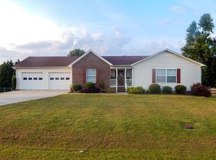 593 Union Pointe Ln, Lexington, NC 27295