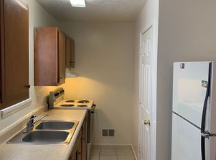 4710 Walnut Grove Ave APT 2, Louisville, KY 40216