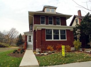 2740 Eastwood Ave, Evanston, IL 60201