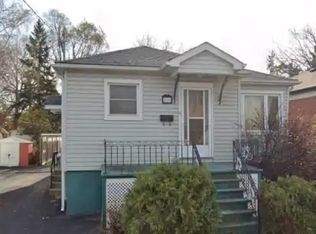 100 Russell St #2, Kingston, ON K7K 2E8