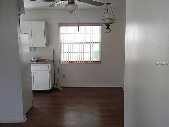 5th image of 1702 W Flora St