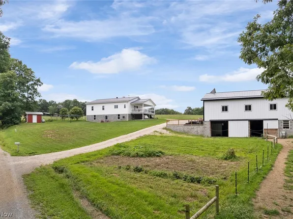 8265 Mark Rd NE, Kensington, OH 44427