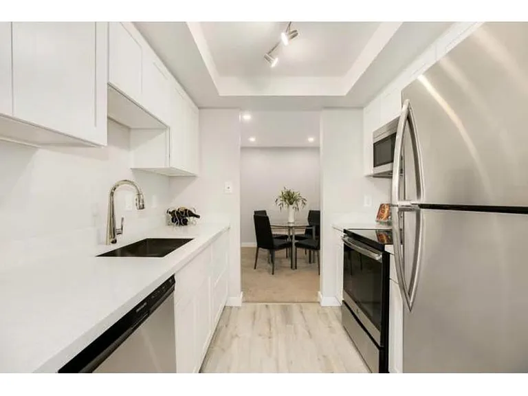 13717 Linden Ave N #205 — Photo 4