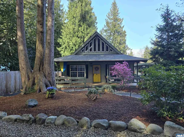 335 Dungeness Mdws, Sequim, WA 98382