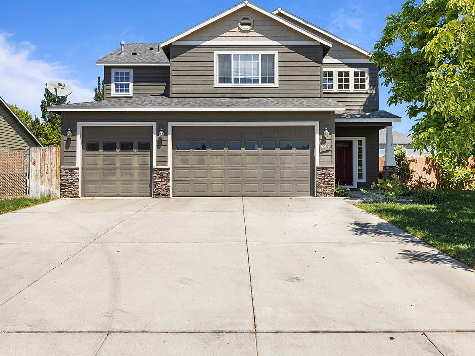 1st image of 4907 Malaga Dr