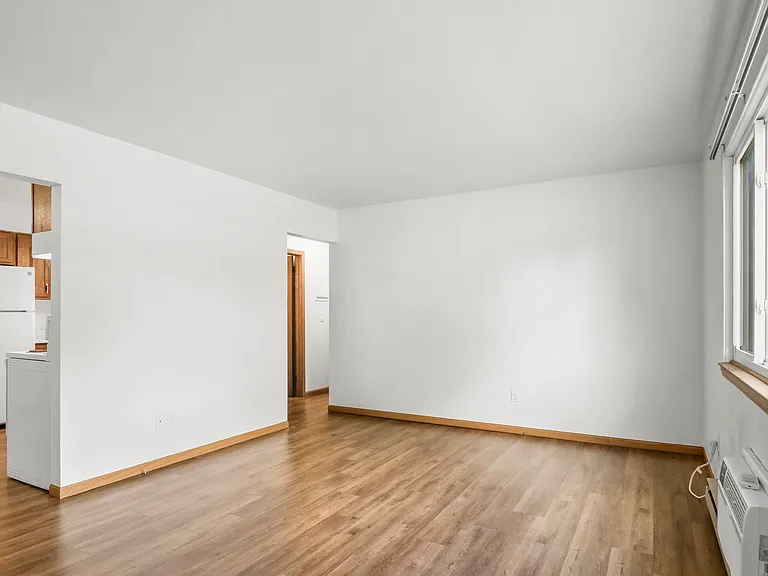 623 Vine St #102 — Photo 11