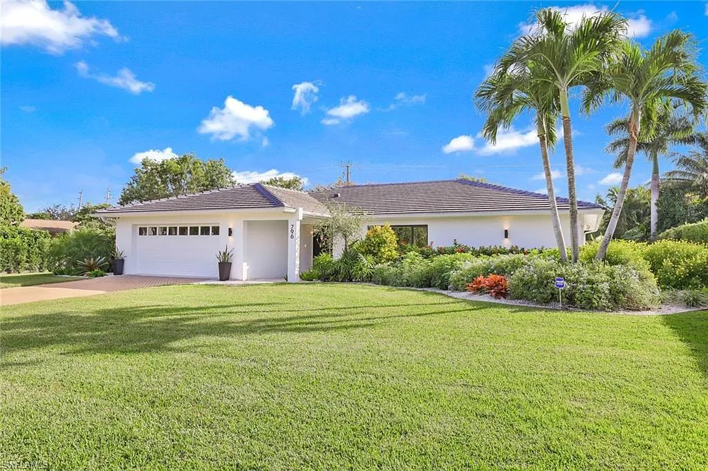 3 bed, 2.0 bath, 1802 sqft, $20,000 — Photo 1