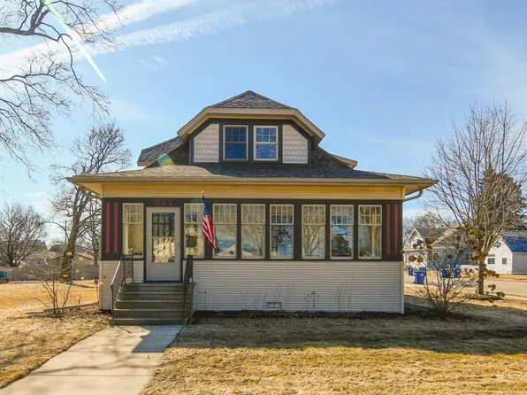 822 Center St, Kewaunee, WI 54216