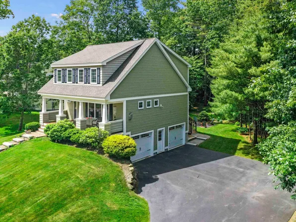 2 Locke Lane, Seabrook, NH 03874