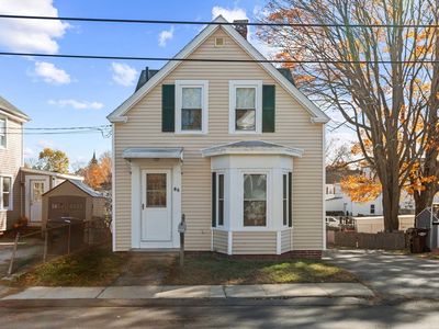 68 Thompson St, Amesbury, MA, 01913