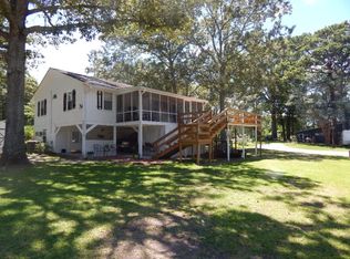 108 Boatswain Ct, Eutawville, SC 29048