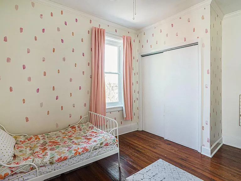 351 Washington Ave — Photo 24
