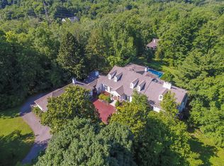 4400 River Hill Ln, Indian Hills, KY 40207