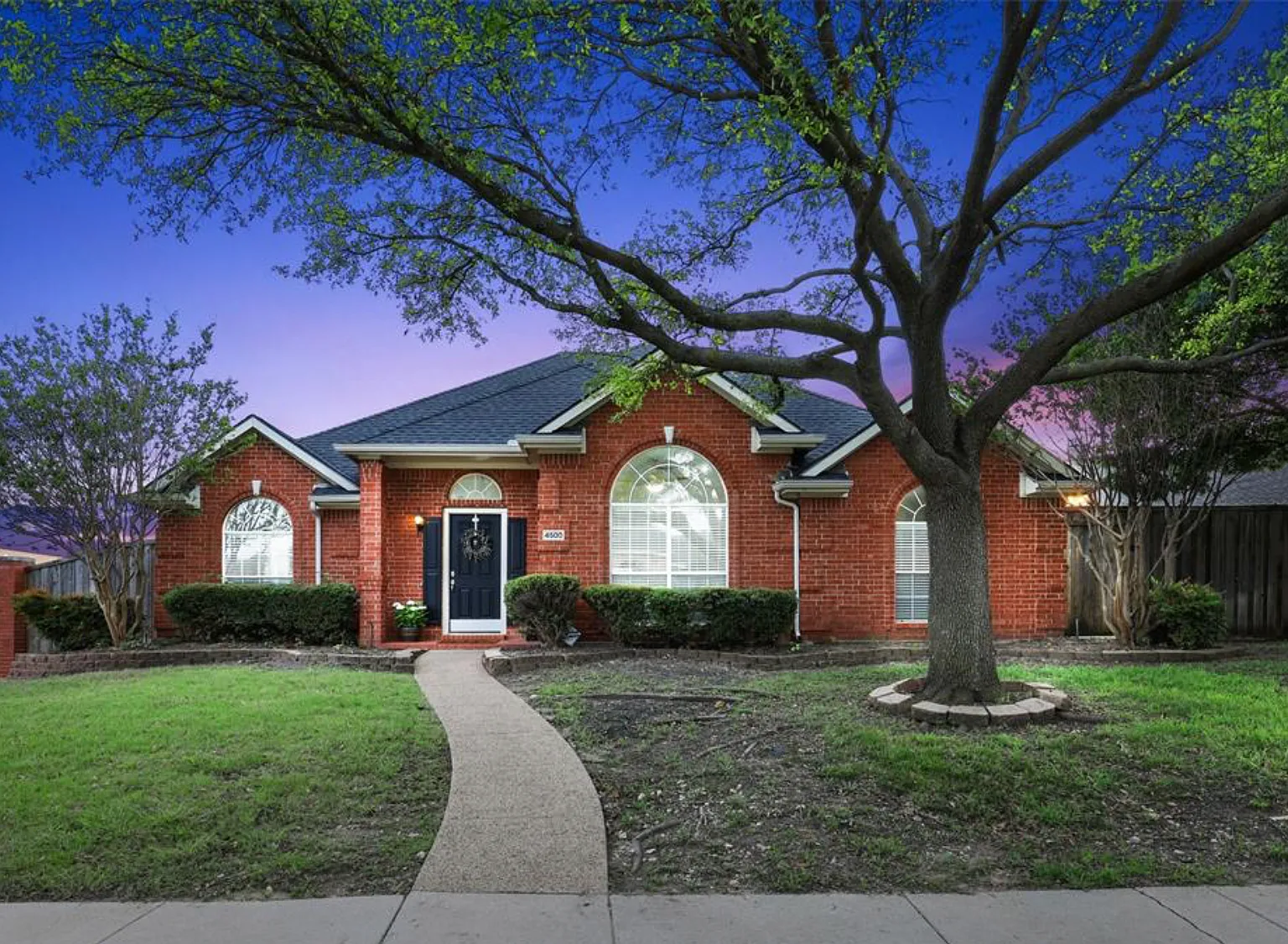 4 bed, 2179 sqft, $3,095 — Photo 1