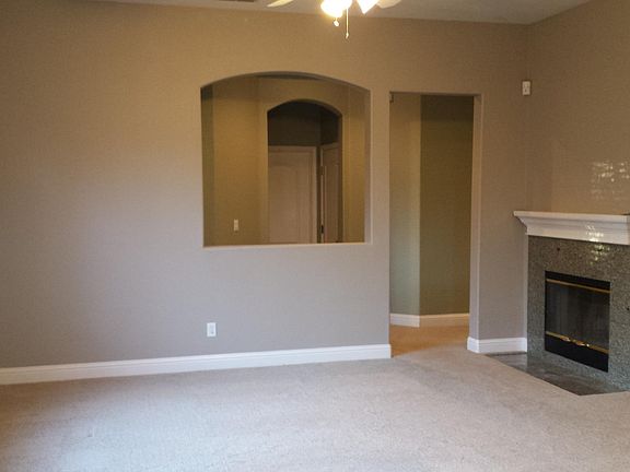 3rd image of 1093 Galston Dr