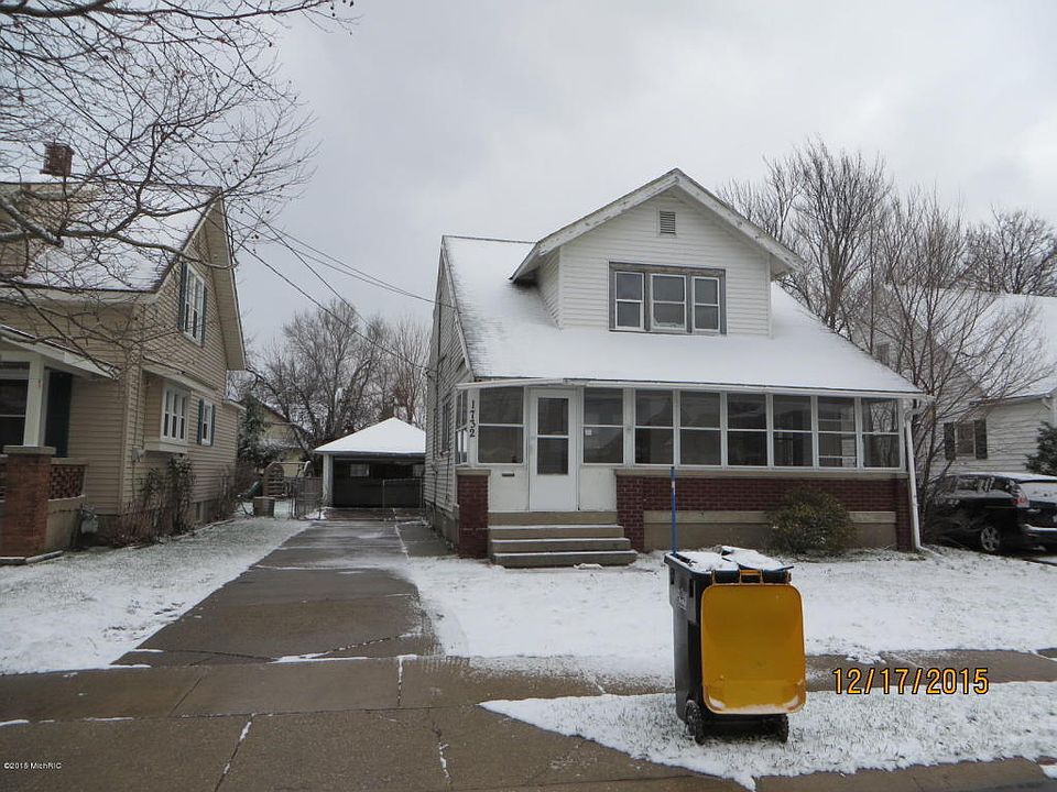 1st image of 1732 Martindale Ave SW