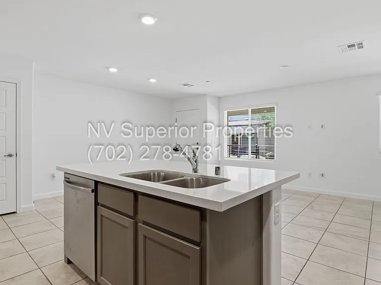 3501 Arcadian King Ave — Photo 14